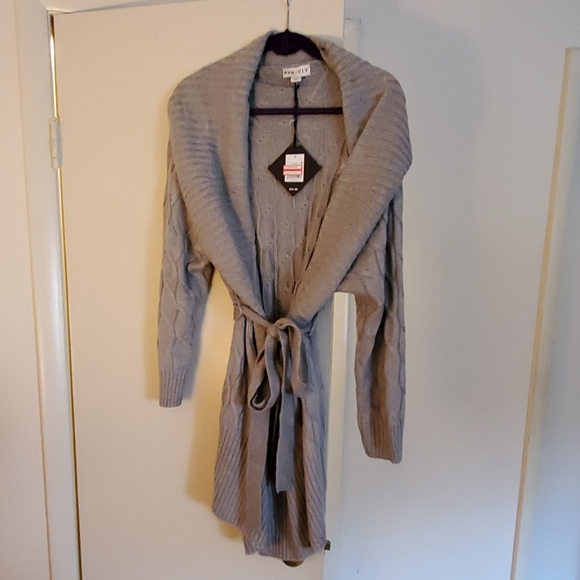 Sweaters - Light Gray Cozy Sweater